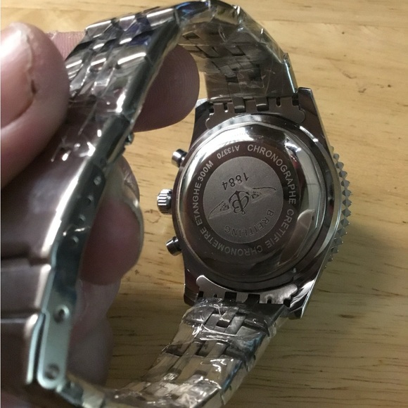 New Breitling Silver and Green Chronograph Stainless Steel Watch - Picture 4 of 4